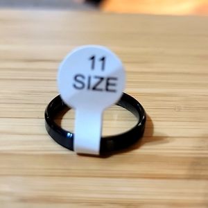 Unisex Black sz 11 Titanium wedding ring band